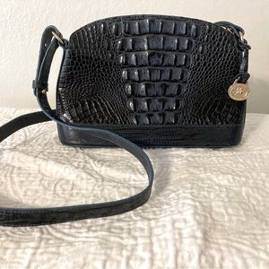 Brahmin authentic purse beautiful dark blue cross body . Looks Brand new